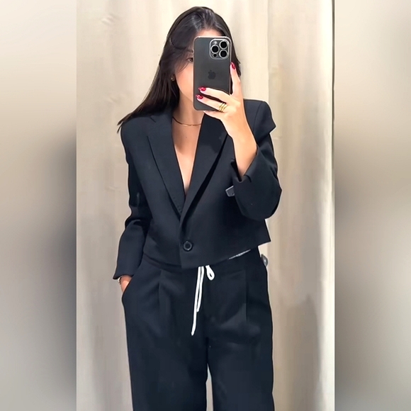 Zara Cropped Blazer Black size XS and M - Picture 5 of 13